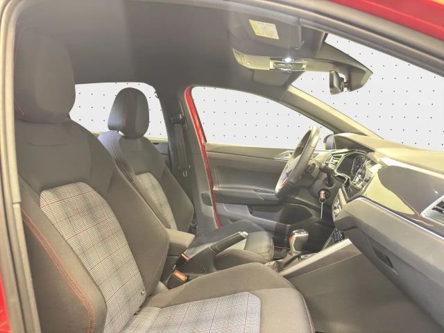 Volkswagen Polo 2.0 TSI DSG GTI