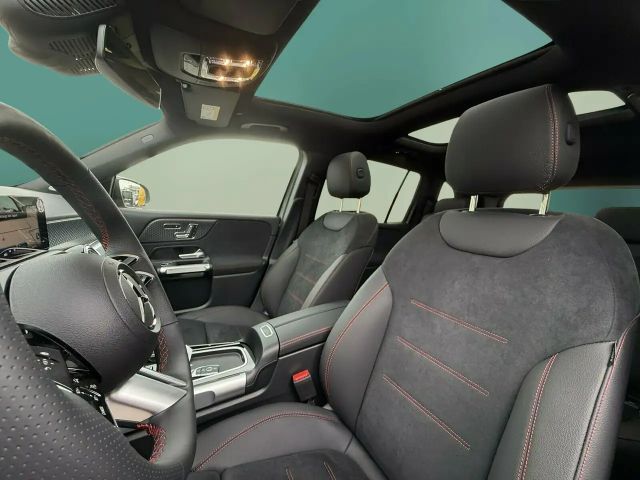 Mercedes-Benz GLB 220 4MATIC AMG Line