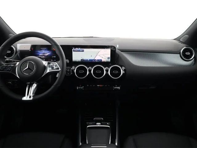 Mercedes-Benz GLA 180 Progressive