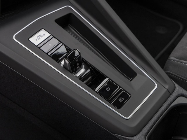 Volkswagen Golf 2.0 TDI DSG Life Variant