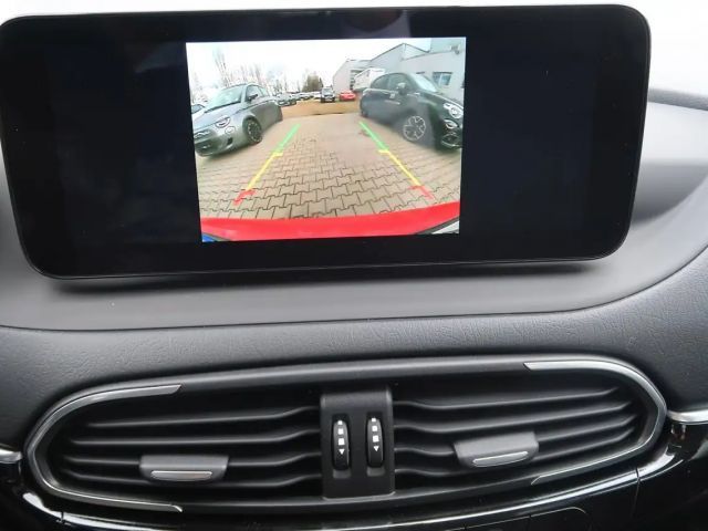 Fiat Tipo 5-Türer MY23 (RED) Hybrid 1.5 GSE LED M+S