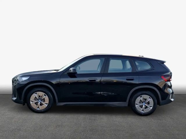 BMW iX1 xDrive30