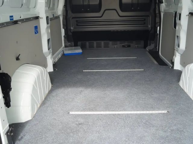 Volkswagen Transporter Lang T7