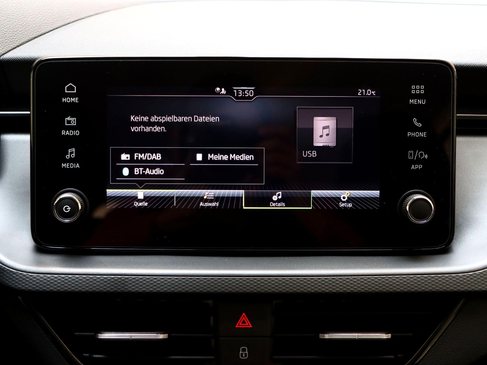 Skoda Scala 1.0 Essence DSG 116PS-AHK LED PDC Tempomat