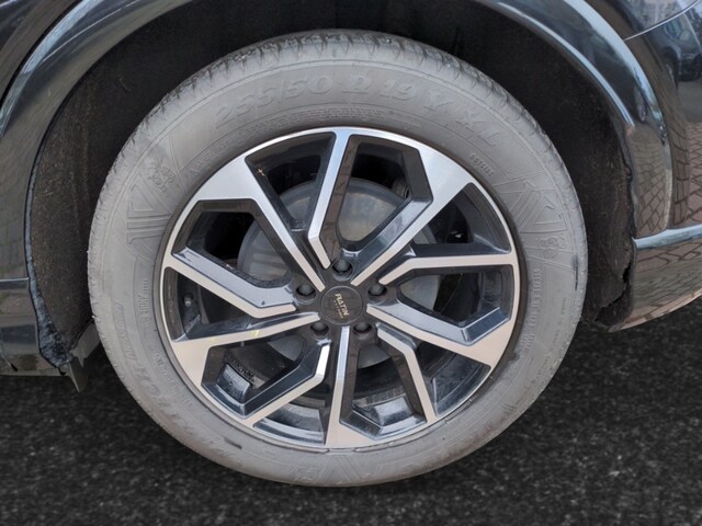 Audi Q4 e-tron Quattro