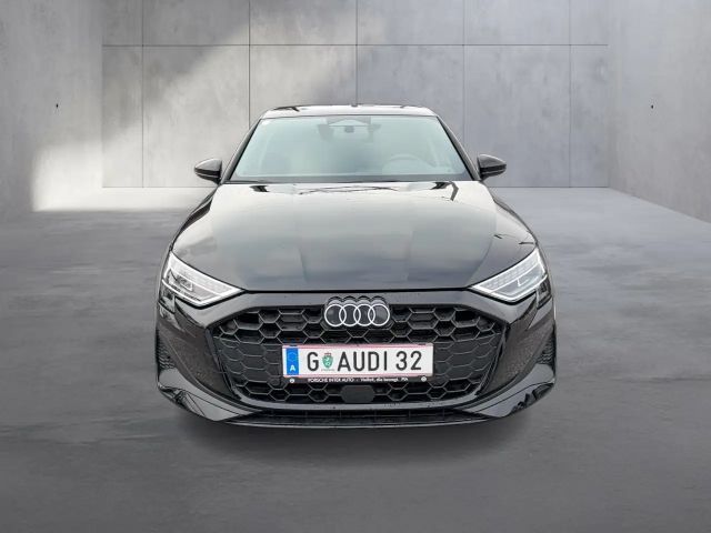 Audi A3 30 TFSI Sedan