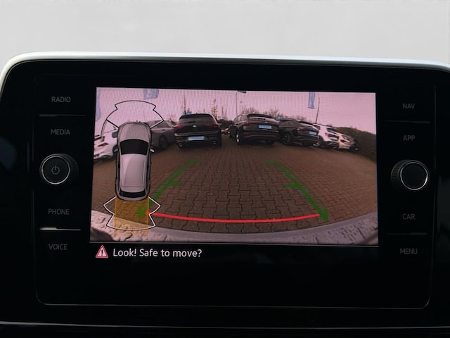 Volkswagen T-Roc 1.5 TSI DSG R-Line