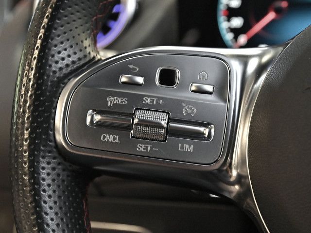 Mercedes-Benz EQA 300 4MATIC