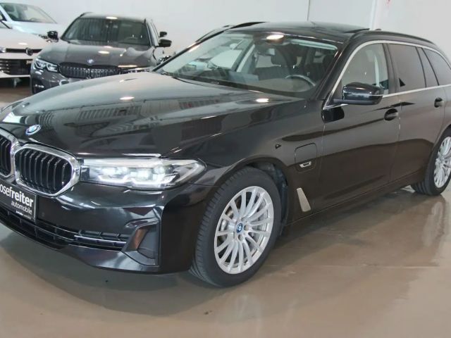 BMW 530 530e Touring