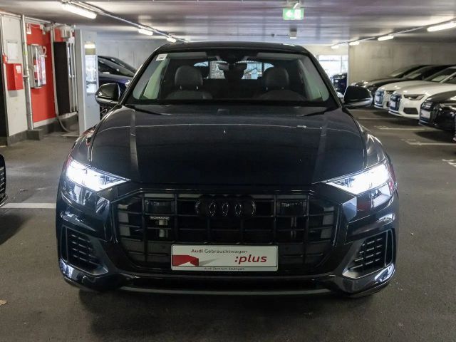Audi Q8 55 TFSI Hybride Quattro