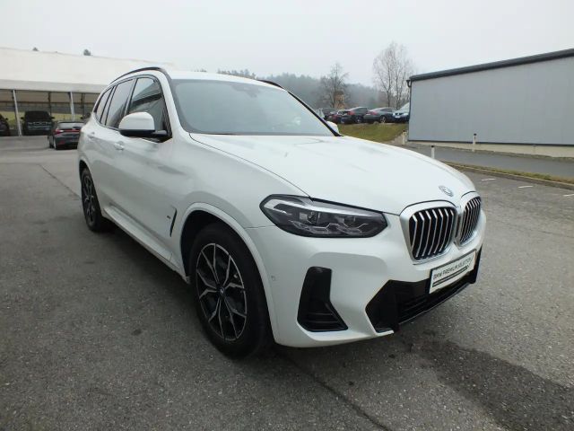BMW X3 xDrive30e