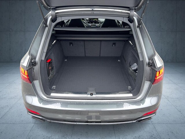 Audi RS4 Avant Quattro