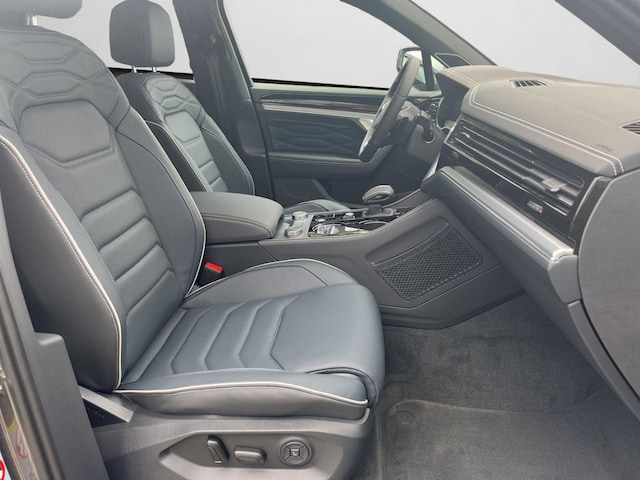 Volkswagen Touareg 4Motion R-Line