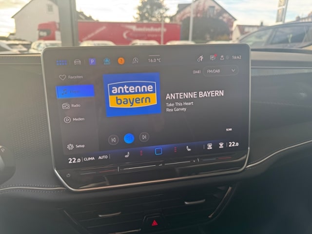 Volkswagen Passat 1.5 eTSI DSG IQ.Drive Variant