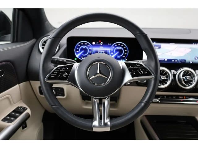 Mercedes-Benz EQA 300 4MATIC Progressive