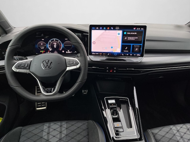 Volkswagen Golf DSG R-Line