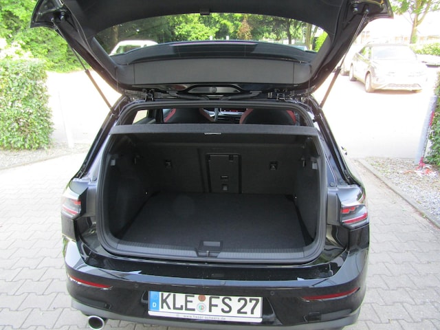 Volkswagen Golf 2.0 TDI DSG IQ.Drive