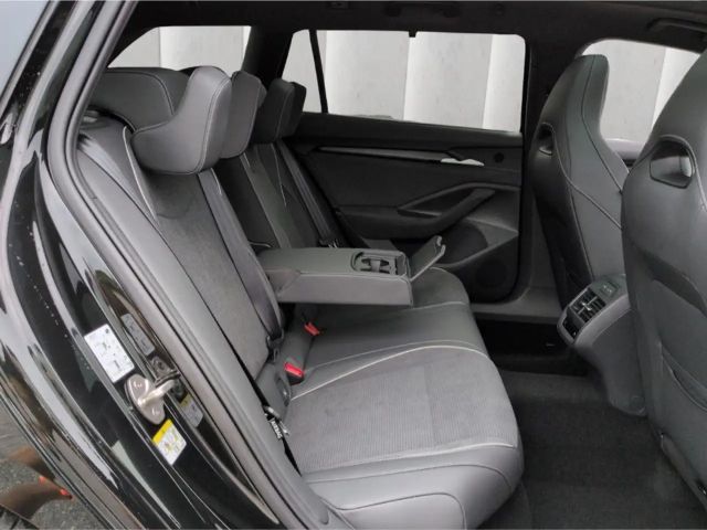 Skoda Superb 4x4 Combi Sportline