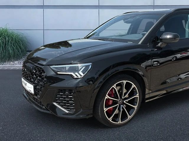 Audi RS Q3 S-Tronic