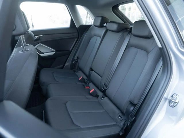 Audi Q3 45 TFSI Hybride