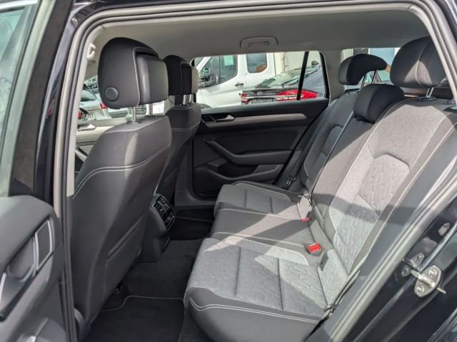 Volkswagen Passat 2.0 TSI Variant