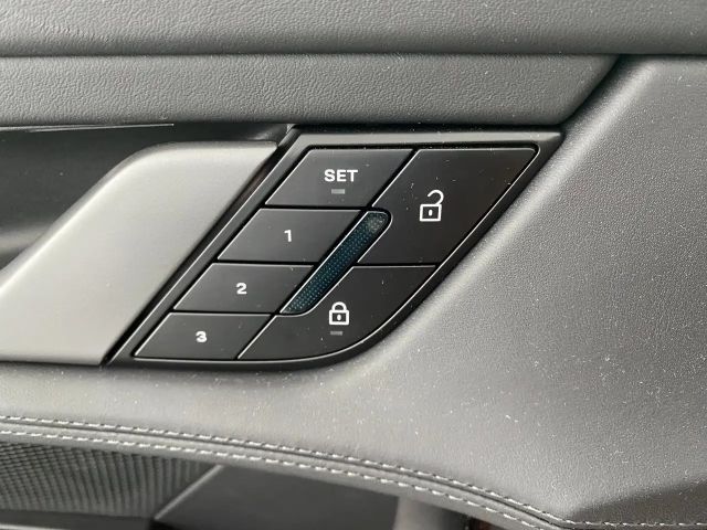 Porsche Taycan 4 Cross Turismo