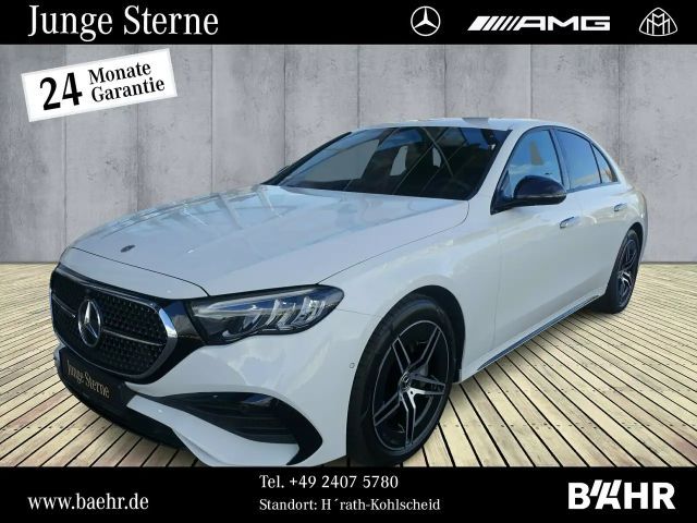 Mercedes-Benz E 200 AMG Line Sedan