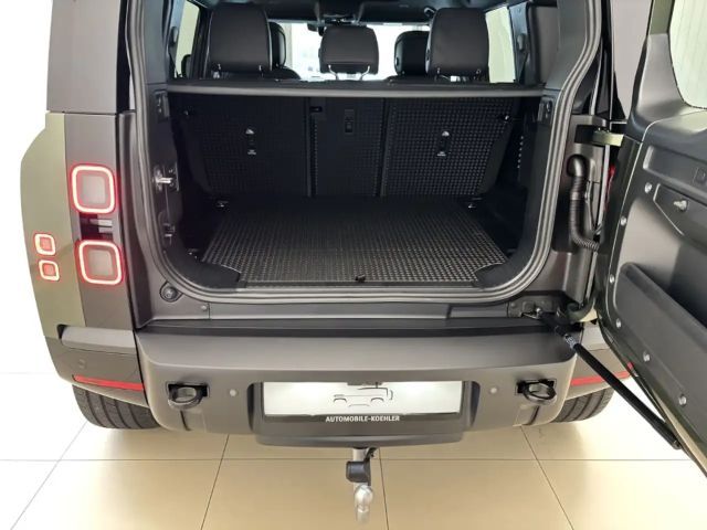 Land Rover Defender 110 Dynamic HSE