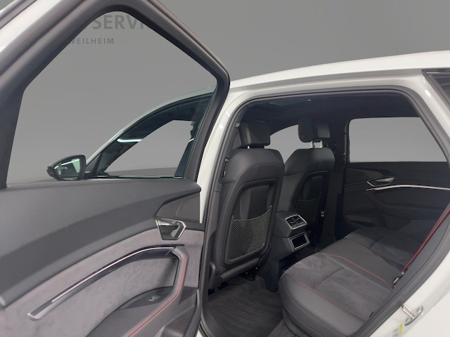 Audi Q8 e-tron 55 Quattro S-Line