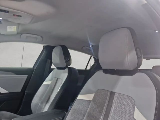 Opel Astra 1.2 Turbo Elegance Turbo