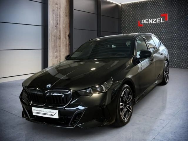 BMW i5 Touring eDrive40