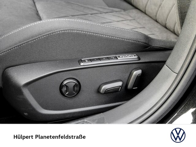 Volkswagen Golf 2.0 TDI DSG Style Variant