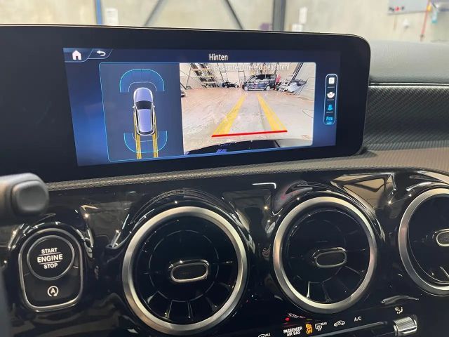 Mercedes-Benz A 200 Hatchback