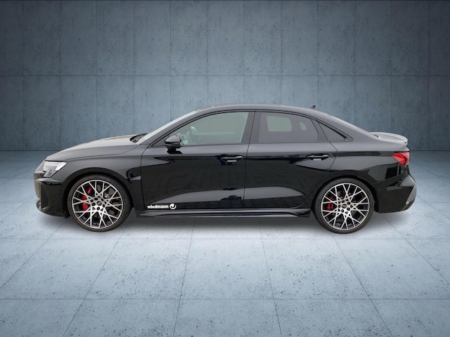 Audi RS3 Quattro S-Tronic Sedan