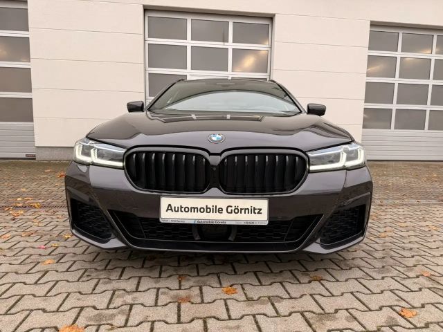 BMW 530 530d M-Sport Touring xDrive