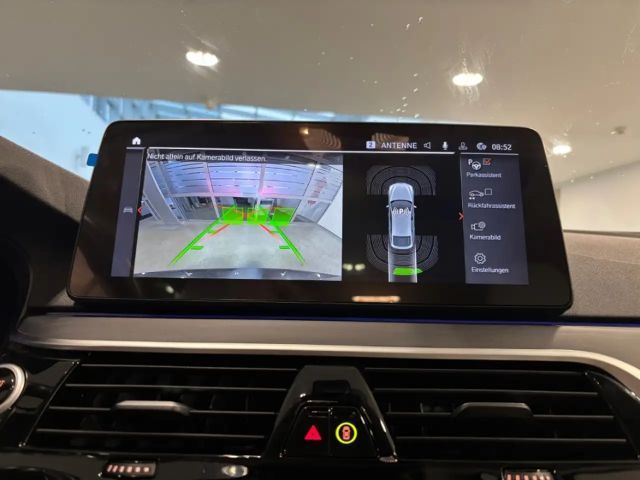 BMW 640 640i Gran Turismo Sedan xDrive