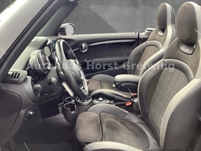 MINI Cooper S Cabrio John Cooper Works Trim