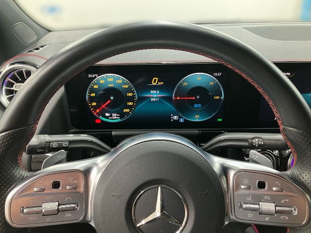 Mercedes-Benz EQA 300 4MATIC