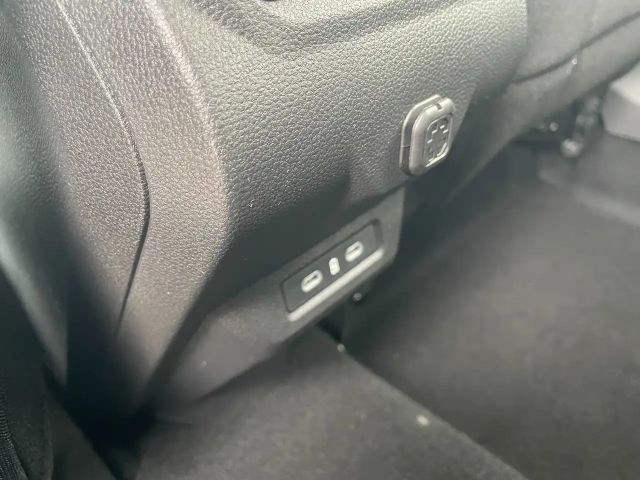 Dacia Bigster Hybrid 155