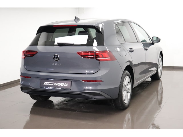 Volkswagen Golf Life