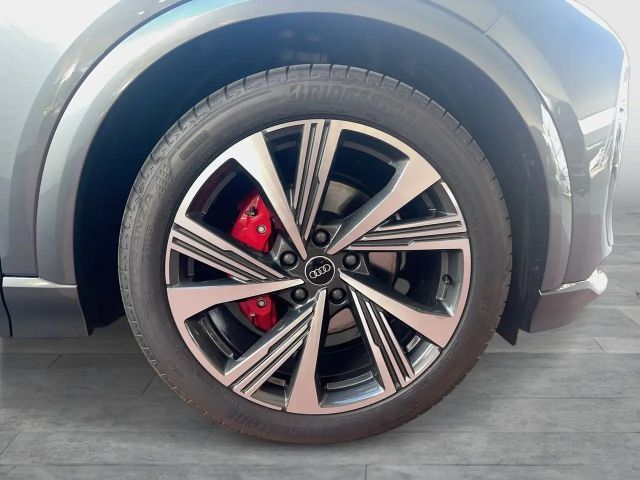 Audi Q6 e-tron Quattro