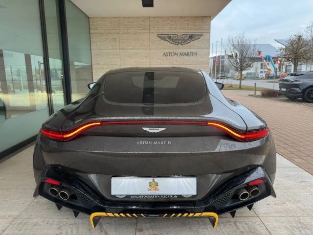 Aston Martin V8 V8