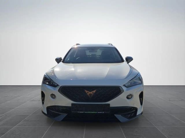 Cupra Formentor AHK*Navi*LED*ACC*18"Alu*LichtAssist*Kessy*Ladebode