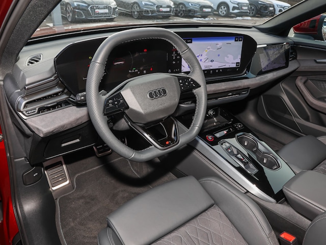 Audi A6 Avant Quattro S-Tronic