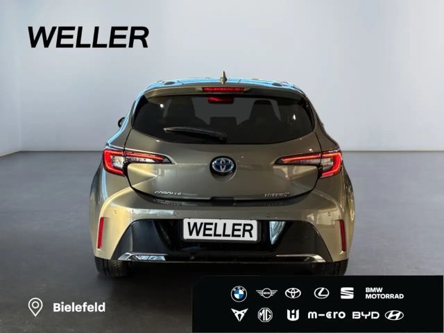 Toyota Corolla Hybride Team D