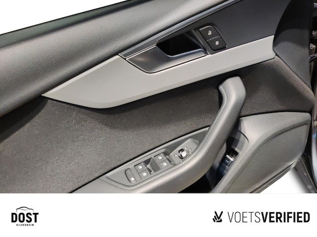 Audi A4 30 TDI Avant S-Tronic