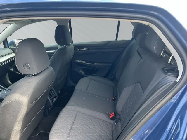 Volkswagen Golf 1.5 eTSI Golf VIII