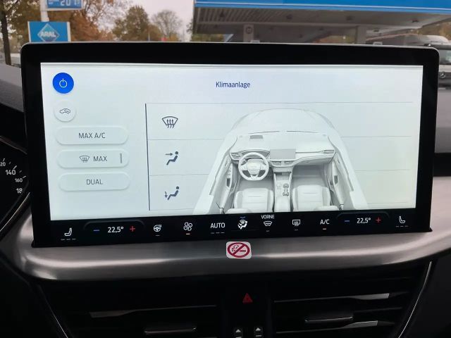 Ford Focus Titanium Wagon