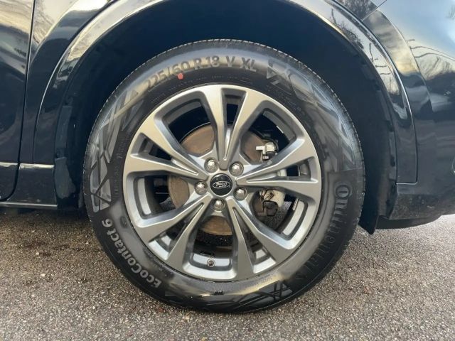 Ford Kuga Plug in Hybrid ST Line