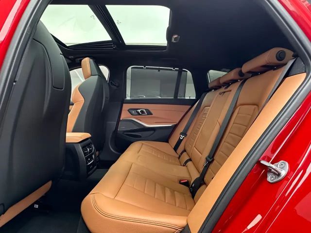 BMW 320 320d M-Sport Touring xDrive